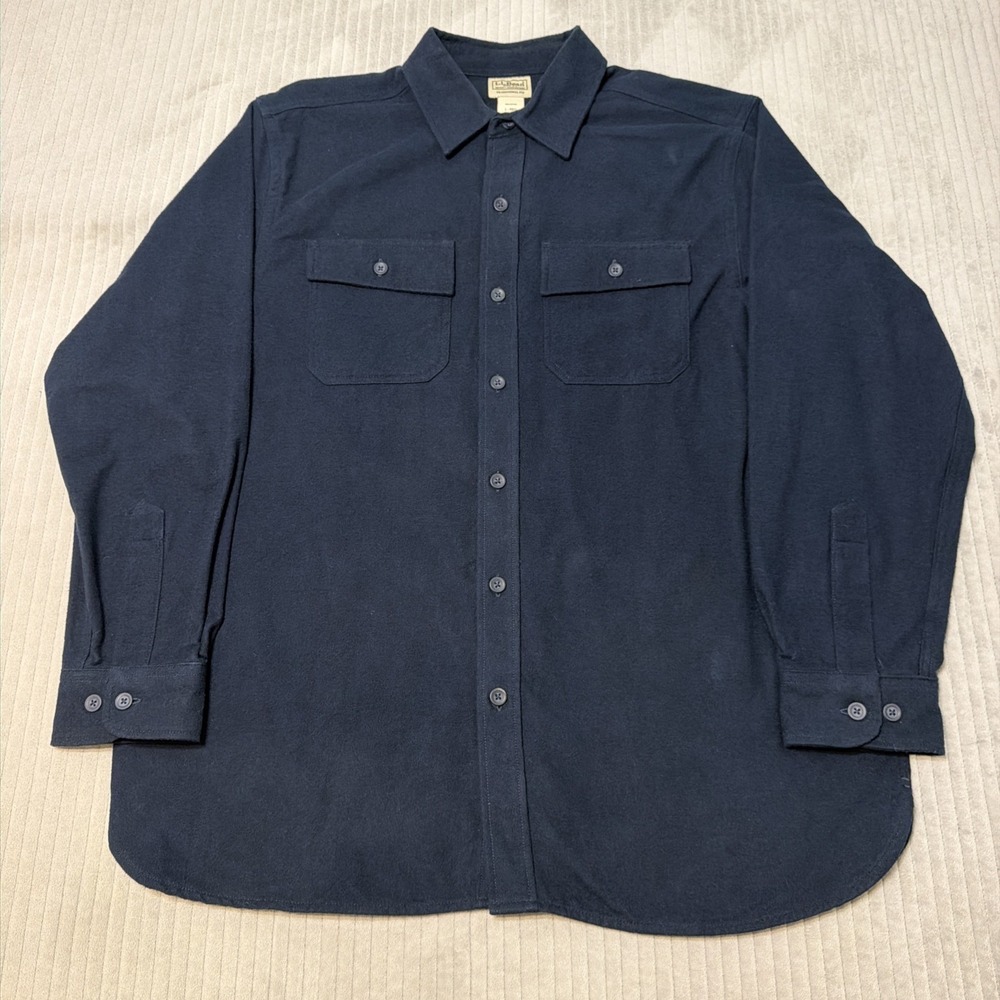 L.L. Bean Chamois Flannel Shirt Mens L Blue Long Sleeve Button-Up Classic Fit